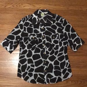 Craig Taylor Women’s Button-Down Shirt